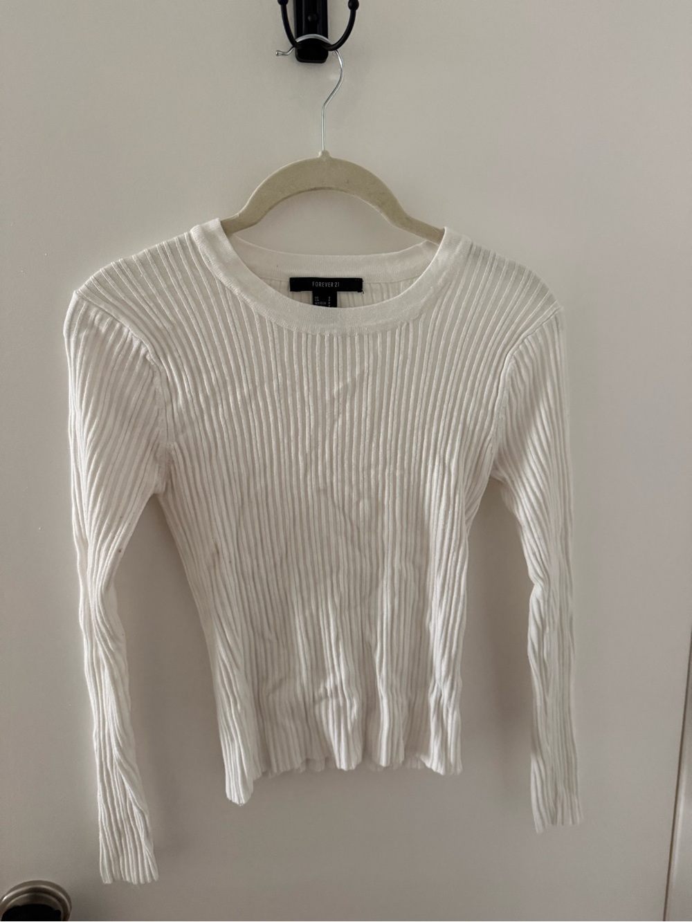 Forever 21 White Ribbed Long Sleeve Knit Top
